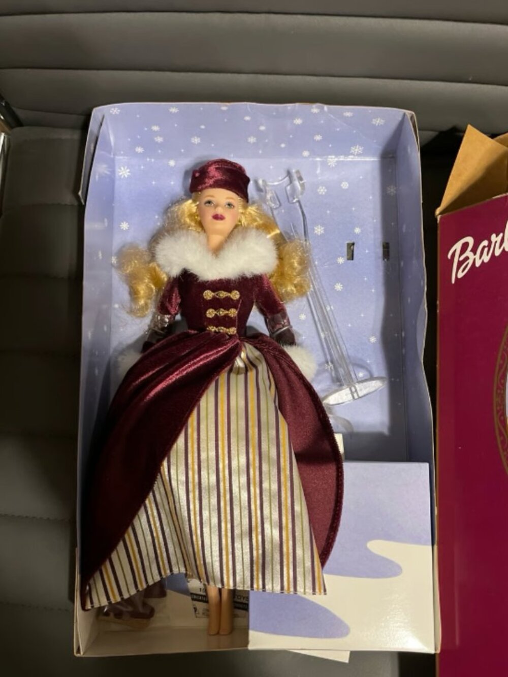 Barbie Victorian Ice Skater